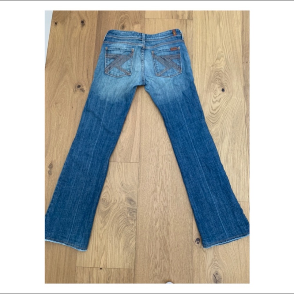 🚫⭐️SOLD⭐️🚫7 For All Mankind Swarovski Crystal Flynt Jeans